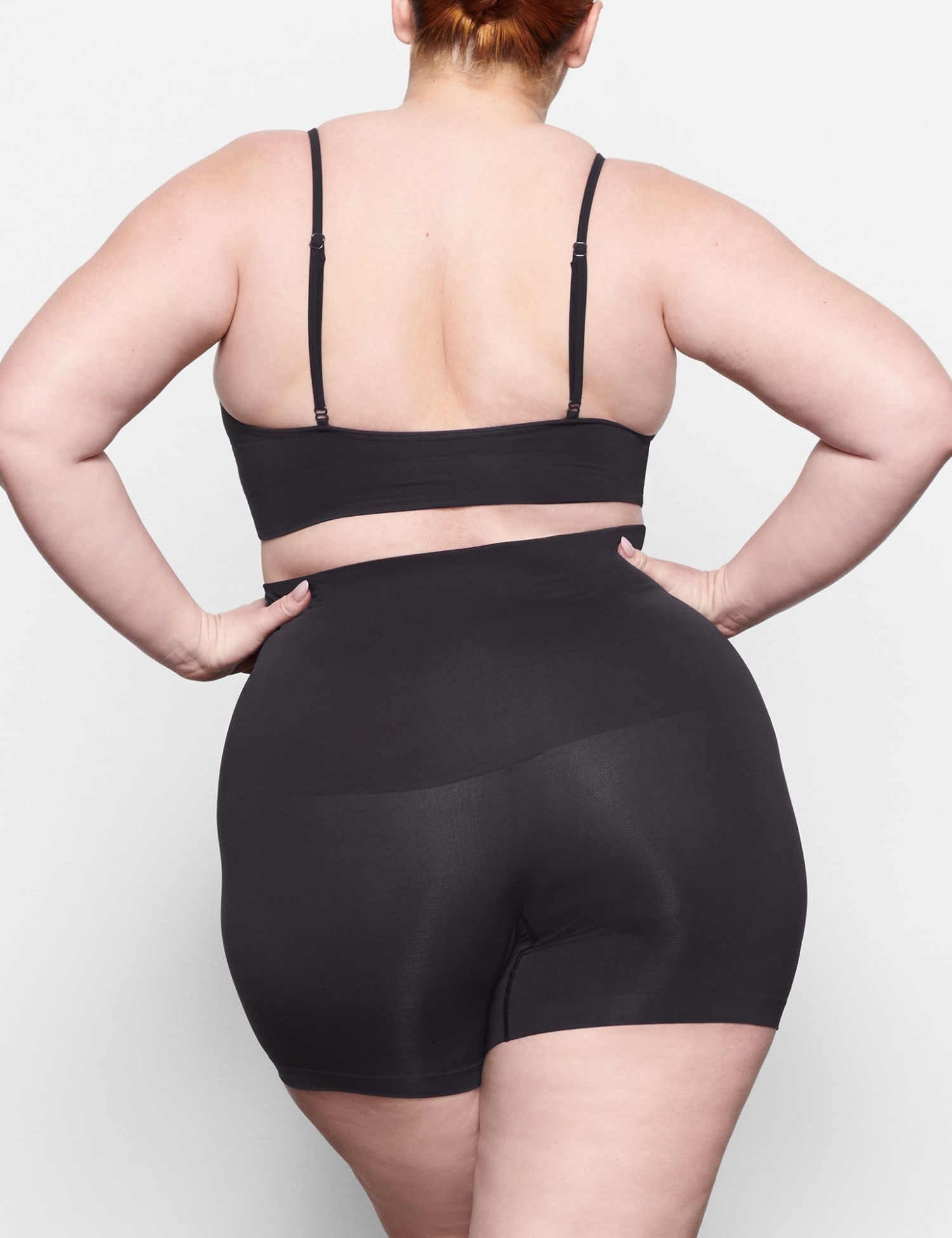 Shorts Modelador Ultra Shaper - Bege